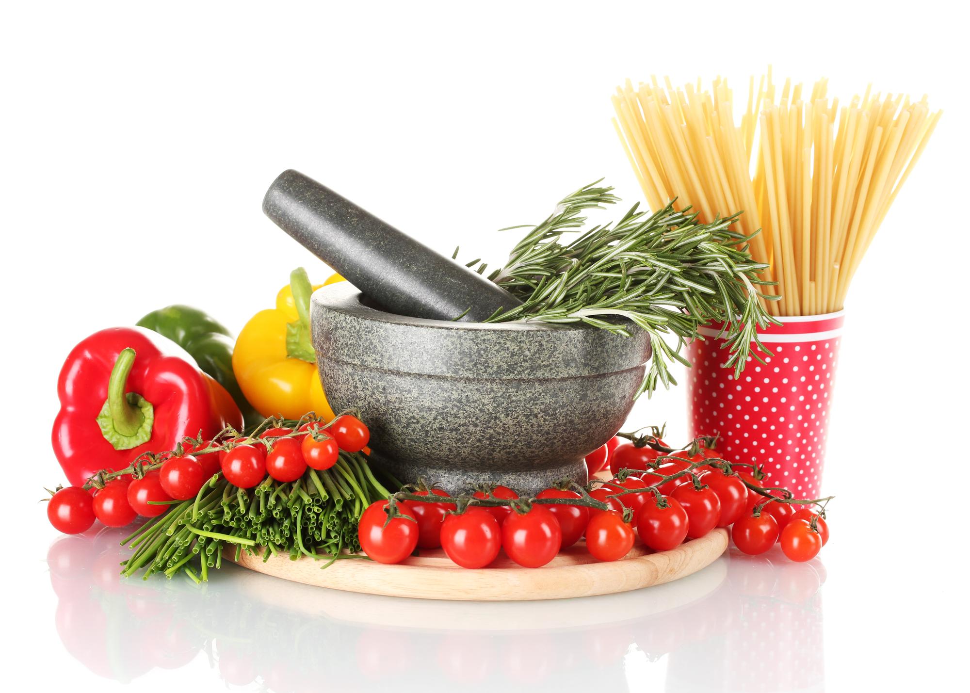 Banco di lavoro con ingredienti locali